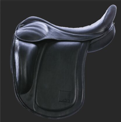 Picture of the Eques Black saddle